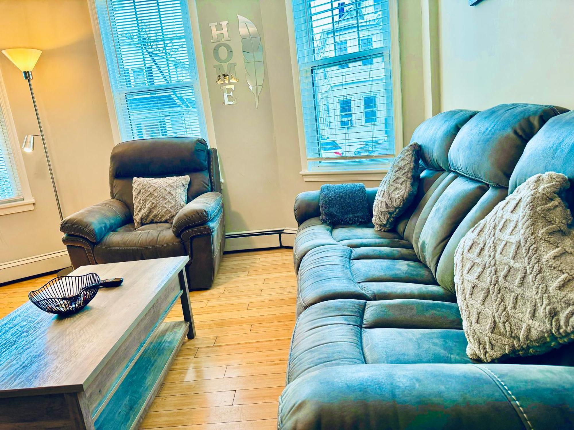 Вилла Bright, Stylish & Cozy 2Bed Unit W/Backyard & Grill Close To Nyc! Haledon Экстерьер фото