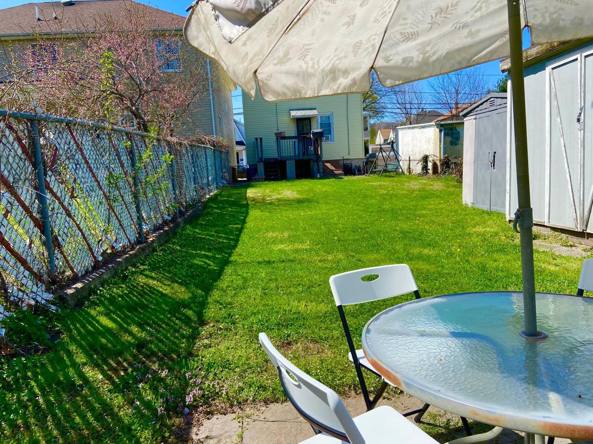 Вилла Bright, Stylish & Cozy 2Bed Unit W/Backyard & Grill Close To Nyc! Haledon Экстерьер фото